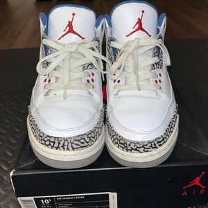 Used Retro Air Jordan 3 "True Blue"